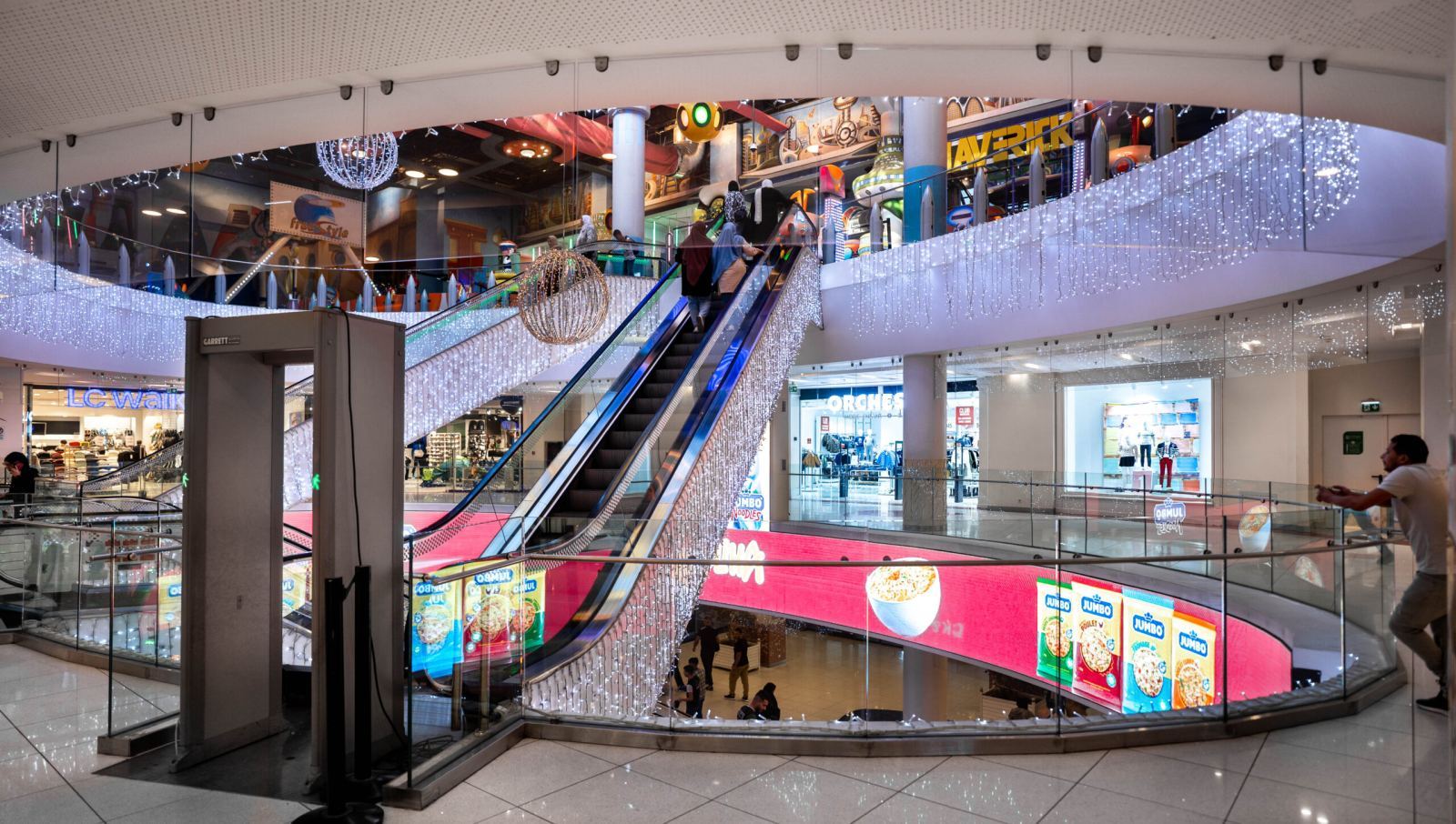 L’atrium du Park Mall et ses escalators